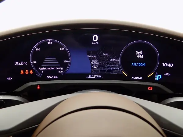 Porsche Taycan - Imagem 8