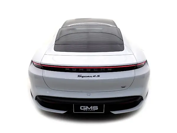 Porsche Taycan - Imagem 18
