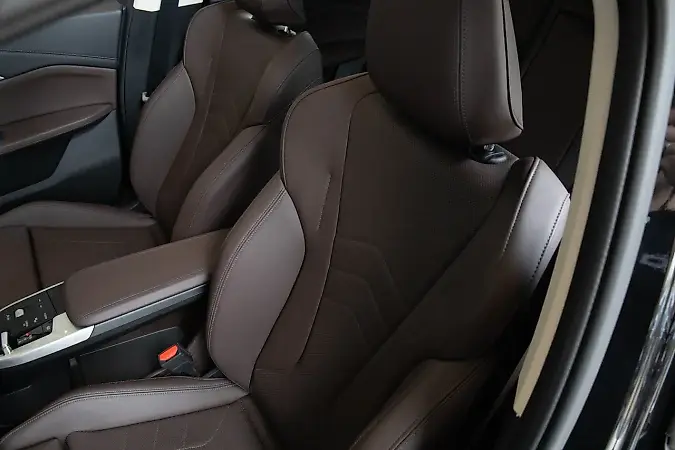 BMW IX1 - Imagem 18