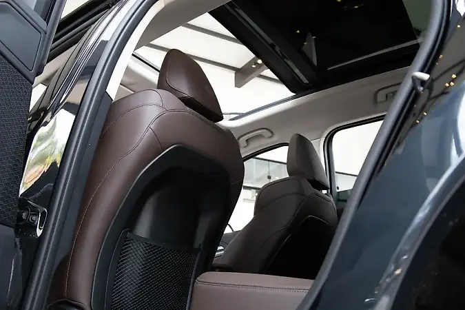 BMW IX1 - Imagem 19
