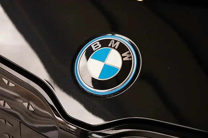 BMW IX1 - Imagem 8