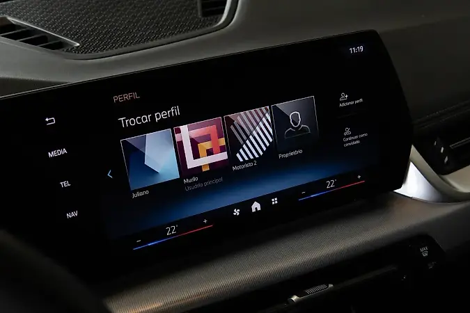 BMW IX1 - Imagem 16