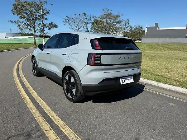 Volvo EX30 - Imagem 5