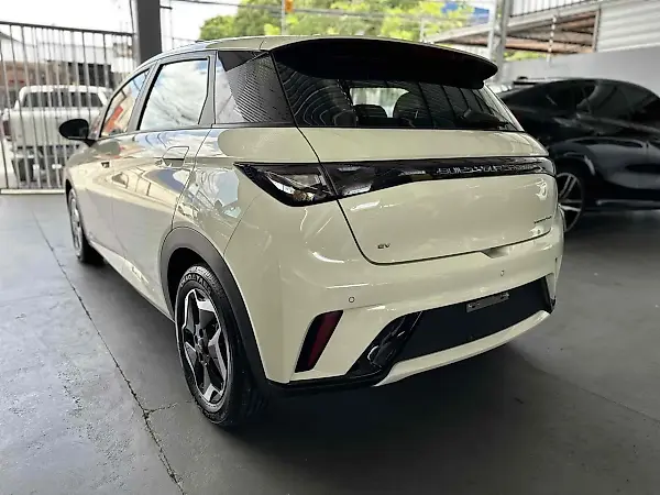 BYD Dolphin - Imagem 6