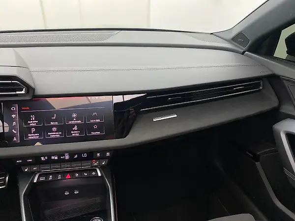 Audi A3 Sportback E-tron - Imagem 11