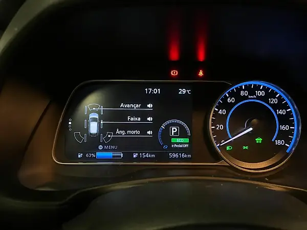 Nissan Leaf - Imagem 7