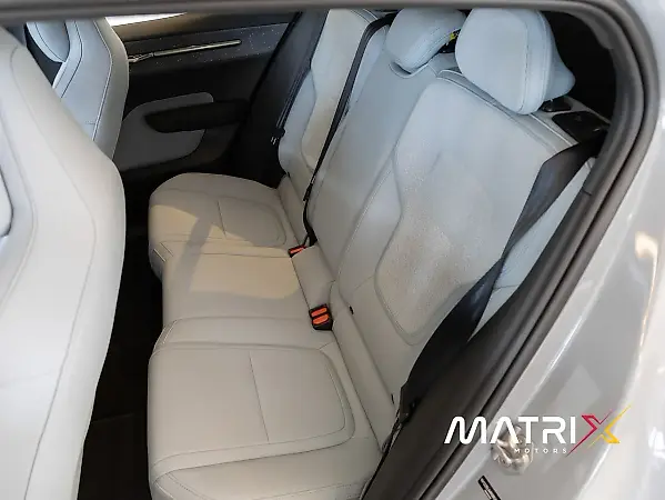 Volvo EX30 - Imagem 19