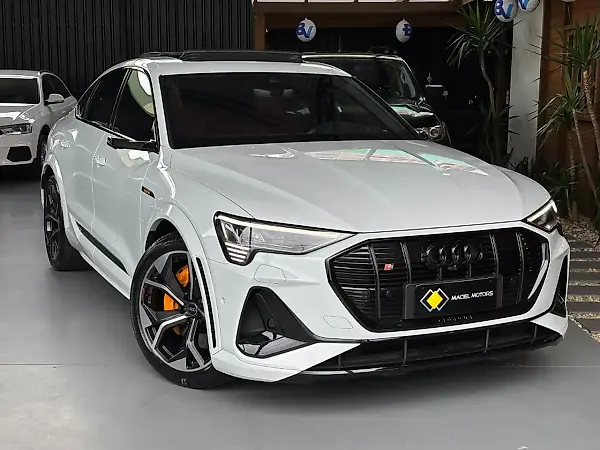 Audi E-tron S Sportback - Imagem 1