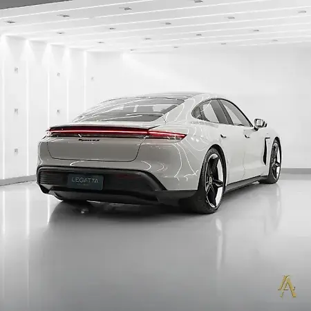 Porsche Taycan - Imagem 17
