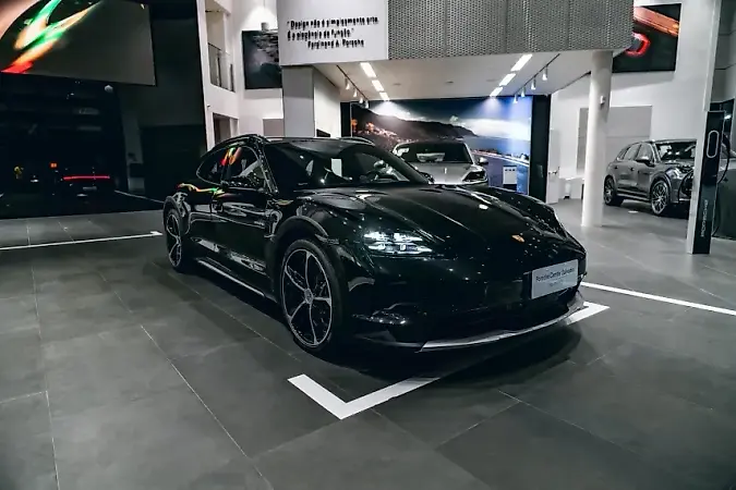 Porsche Taycan - Imagem 3