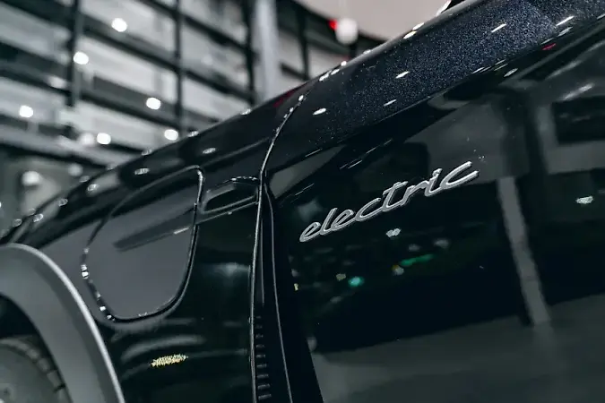 Porsche Taycan - Imagem 10
