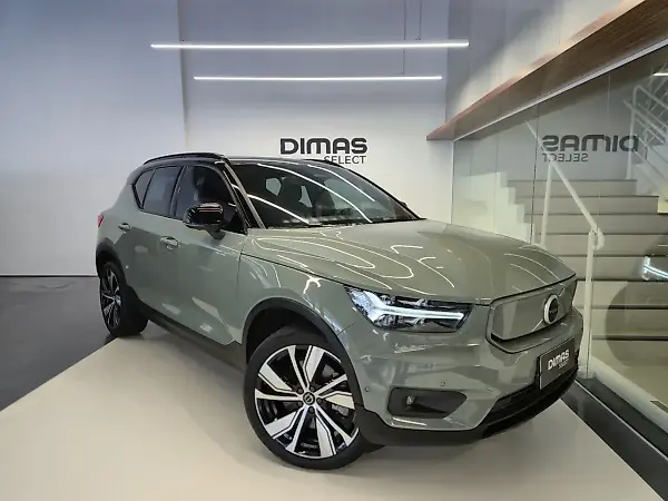 Volvo XC40 Recharge - Imagem 1