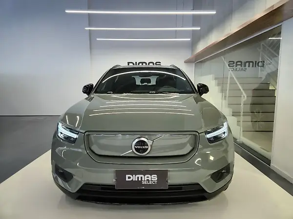 Volvo XC40 Recharge - Imagem 10