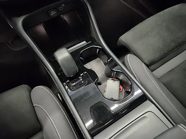 Volvo XC40 Recharge - Imagem 19