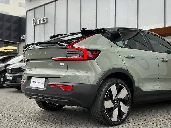 Volvo C40 Recharge - Imagem 7