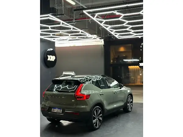 Volvo XC40 Recharge - Imagem 3