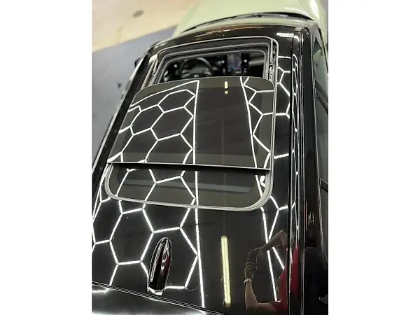 Volvo XC40 Recharge - Imagem 14
