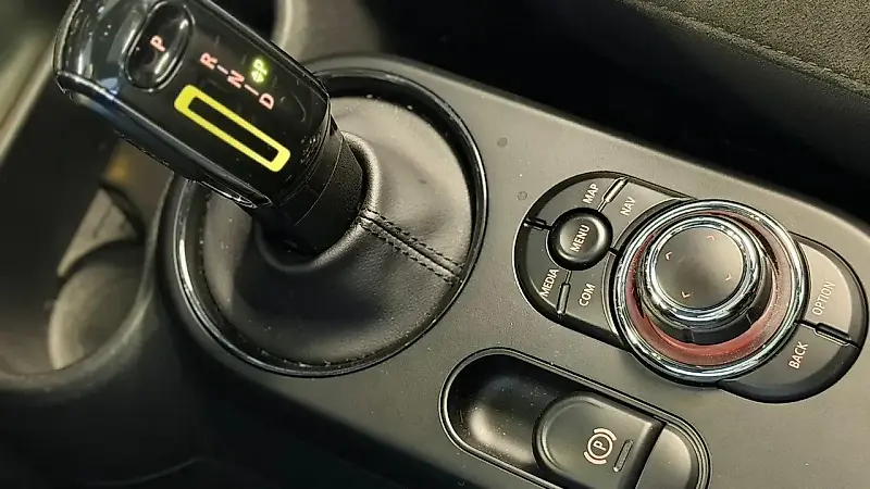 Mini Cooper SE - Imagem 7