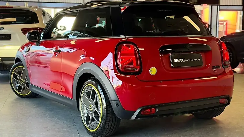 Mini Cooper SE - Imagem 17