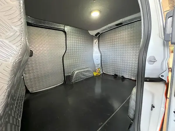 BYD T3 - Imagem 10