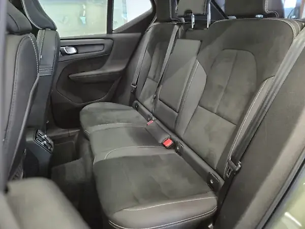 Volvo XC40 Recharge - Imagem 16