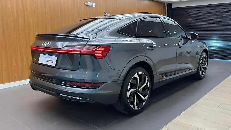 Audi E-tron - Imagem 5