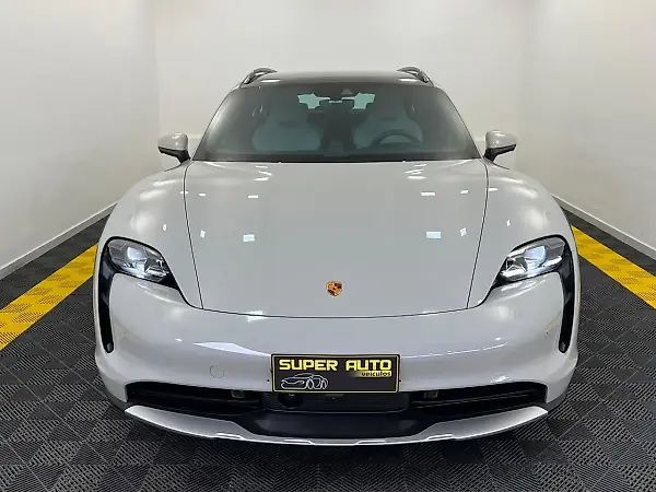 Porsche Taycan - Imagem 4