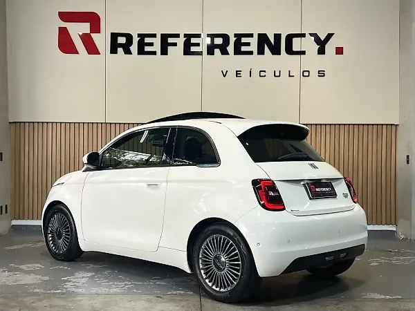 Fiat 500e - Imagem 2