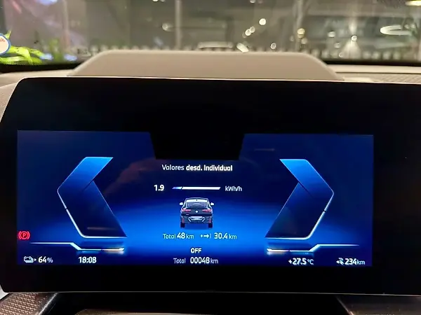 BMW IX2 - Imagem 11