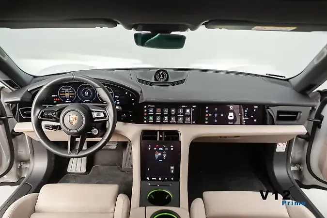 Porsche Taycan - Imagem 8