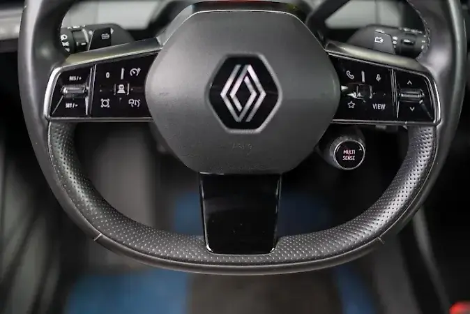 Renault Megane E-tech Electric - Imagem 9