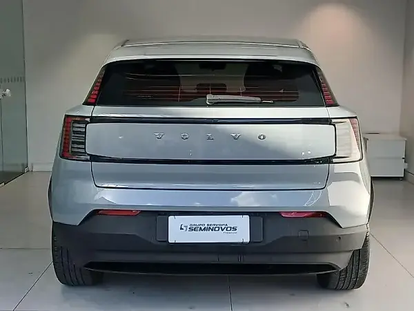 Volvo EX30 - Imagem 7