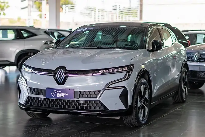 Renault Megane E-tech Electric - Imagem 3