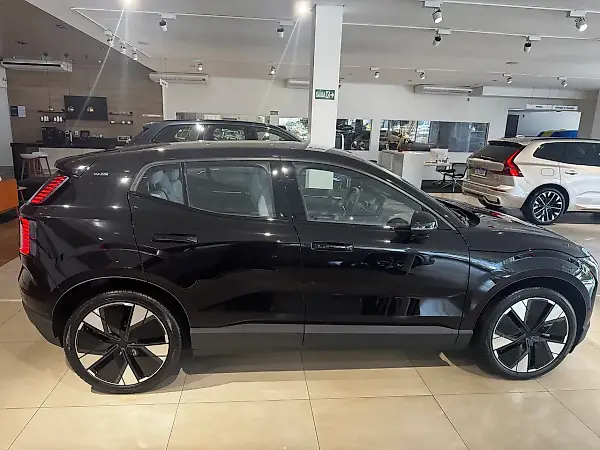 Volvo EX30 - Imagem 6