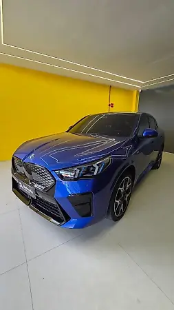 BMW IX2 - Imagem 2