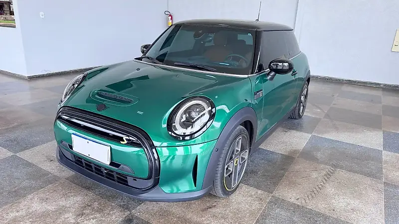 Mini Cooper SE - Imagem 1