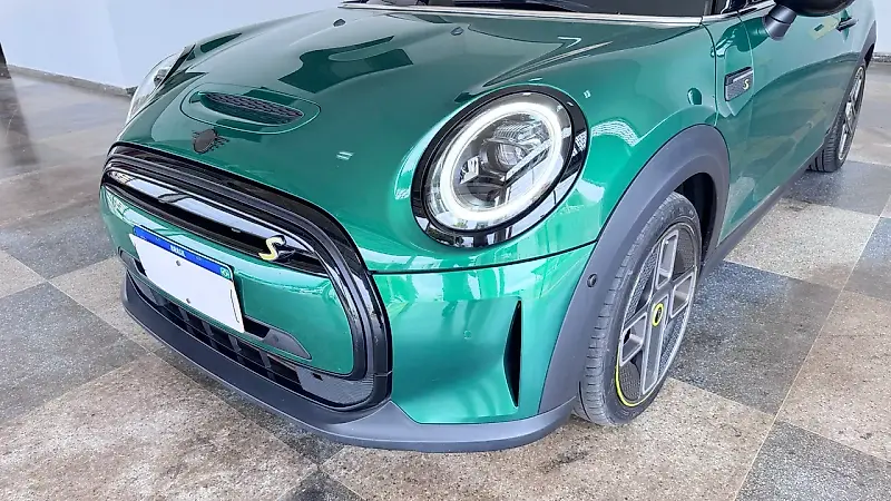 Mini Cooper SE - Imagem 14