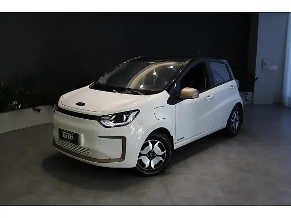 JAC E-JS1 - Imagem 1