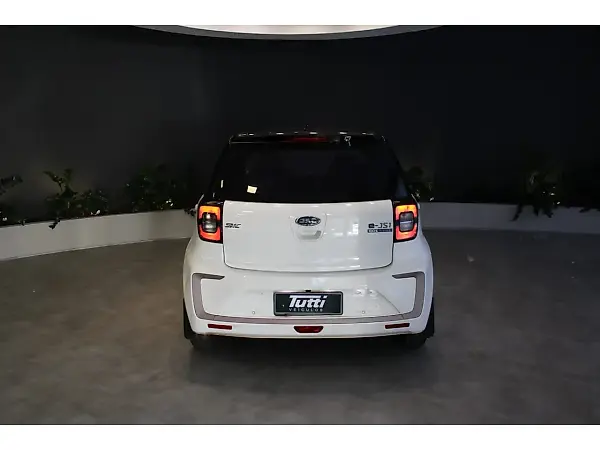 JAC E-JS1 - Imagem 5
