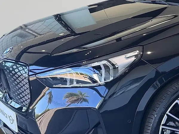 BMW IX1 - Imagem 5