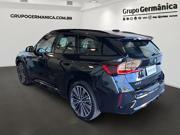 BMW IX1 - Imagem 4