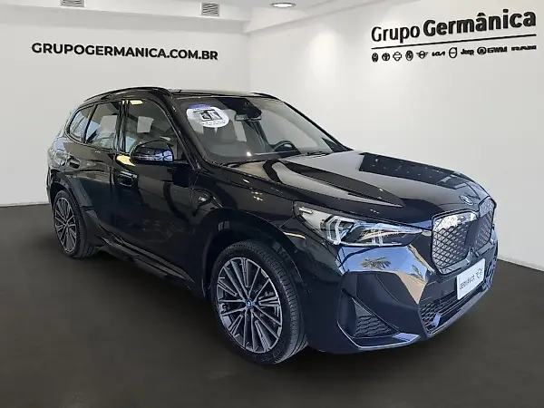 BMW IX1 - Imagem 1