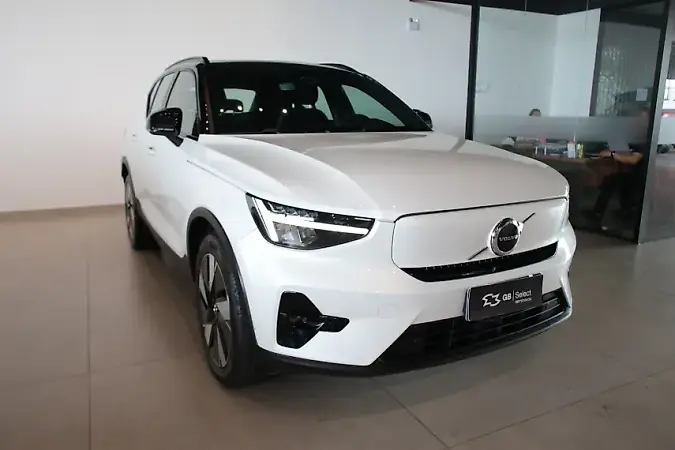 Volvo XC40 Recharge - Imagem 1