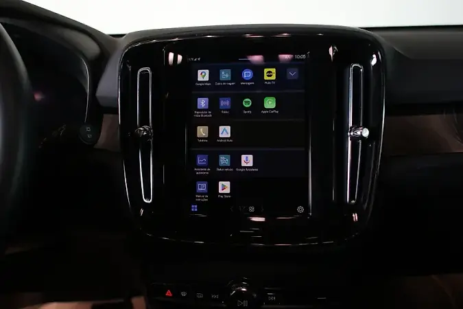 Volvo XC40 Recharge - Imagem 7