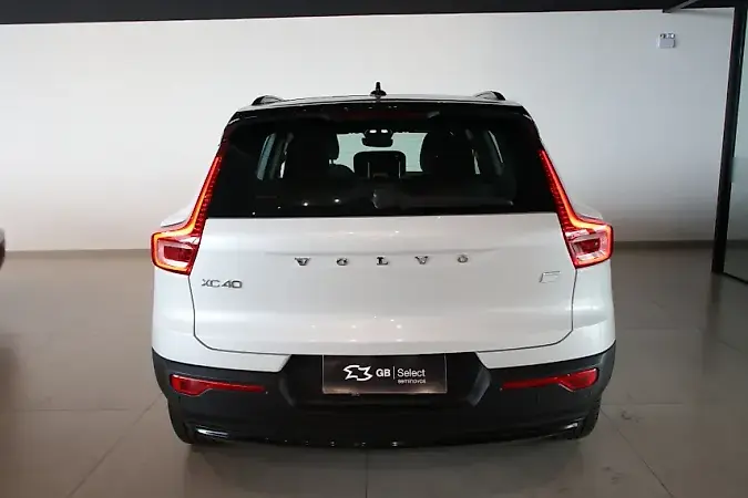 Volvo XC40 Recharge - Imagem 10