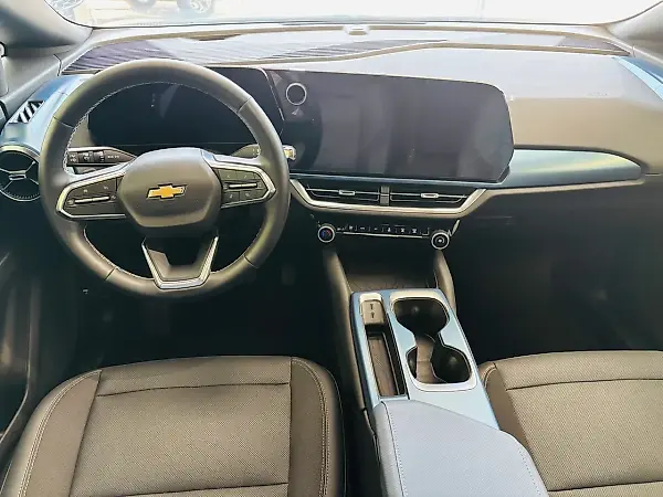 Chevrolet Equinox EV - Imagem 12