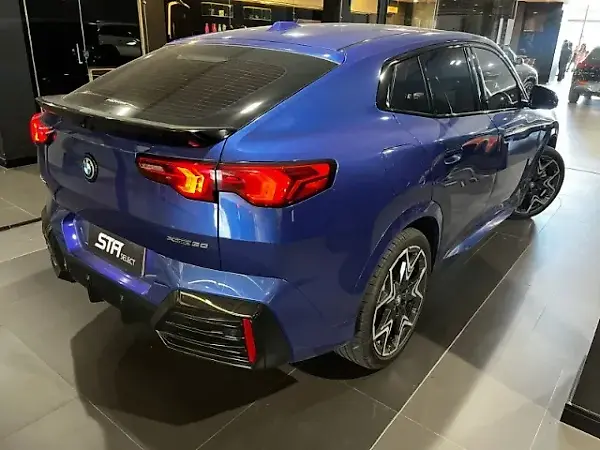 BMW IX2 - Imagem 4