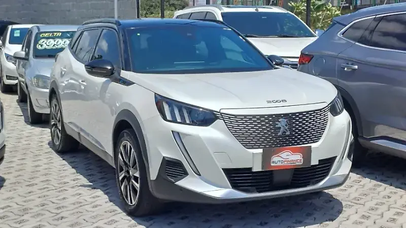 Peugeot E-2008 - Imagem 1