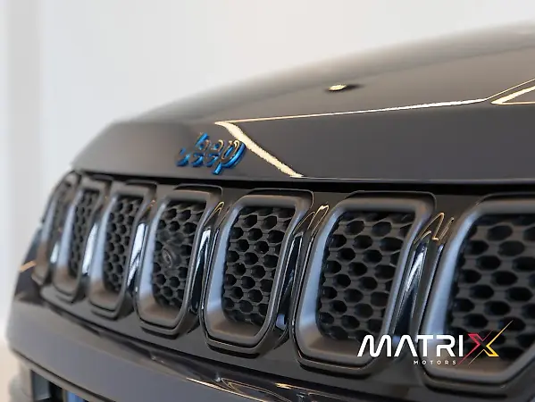 Jeep Compass 4xe Plug-in Hybrid - Imagem 4
