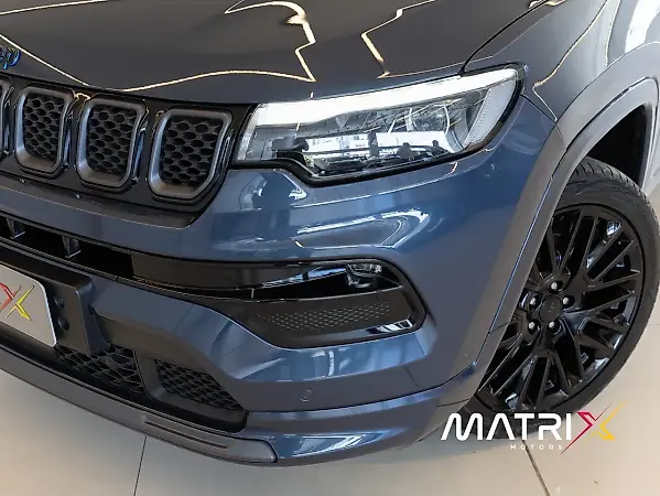 Jeep Compass 4xe Plug-in Hybrid - Imagem 5